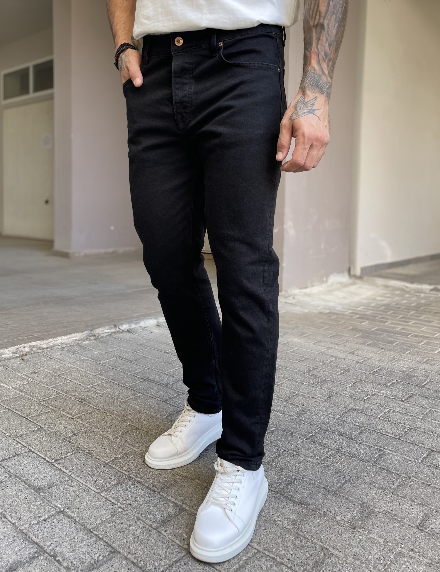 Ανδρικό μαύρο πεντάτσεπο τζιν παντελόνι ίσιο με κουμπιά 3LN2023 φωτογραφία